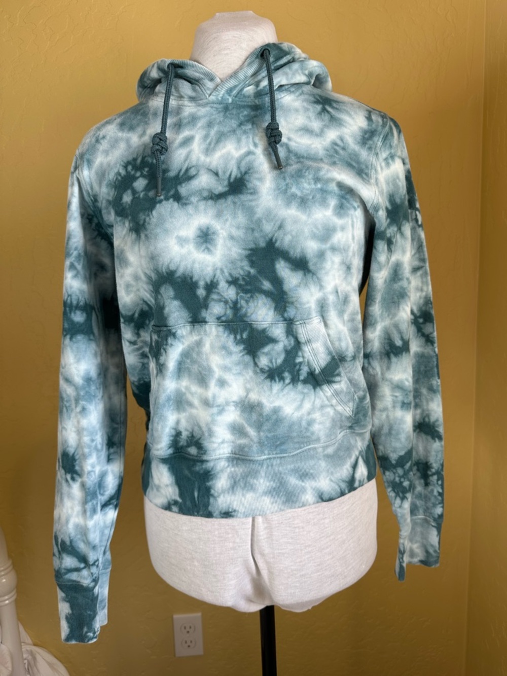 Athleta Turquoise Tie Dye Hoodie - Size S